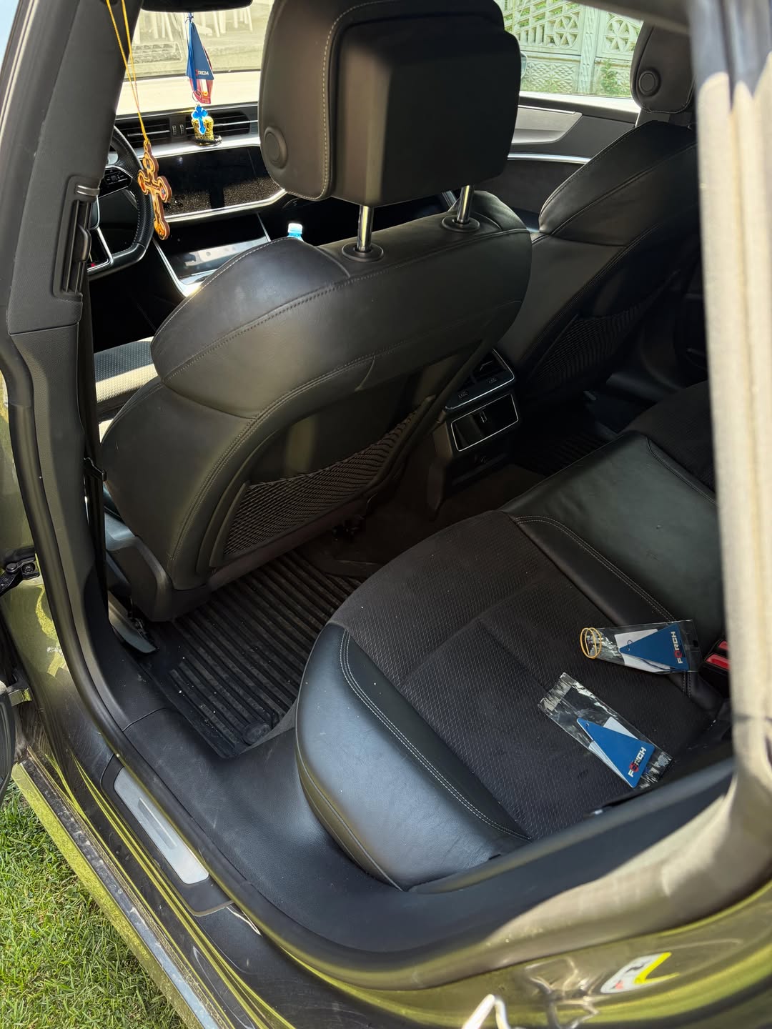 Audi A7 2018 detalj enterijera 10