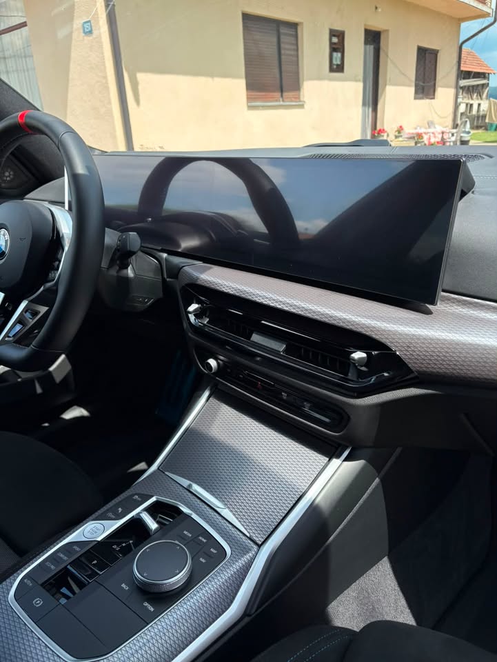 BMW M340i centralna konzola