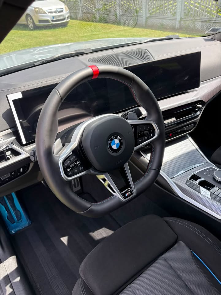 BMW M340i volan i kokpit